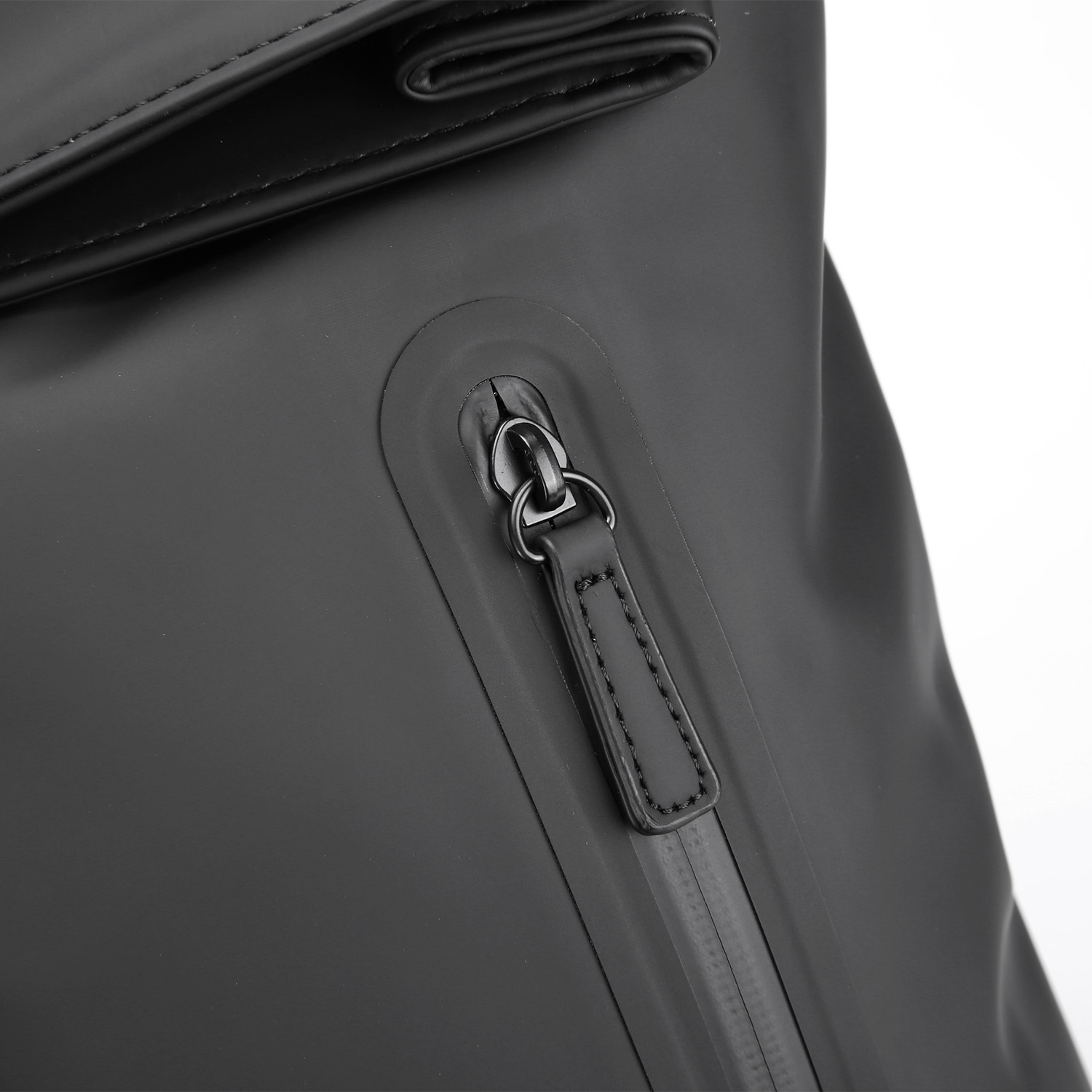 Zaino per Laptop Casual Annox 15.6” – Resistente all'Acqua in PU