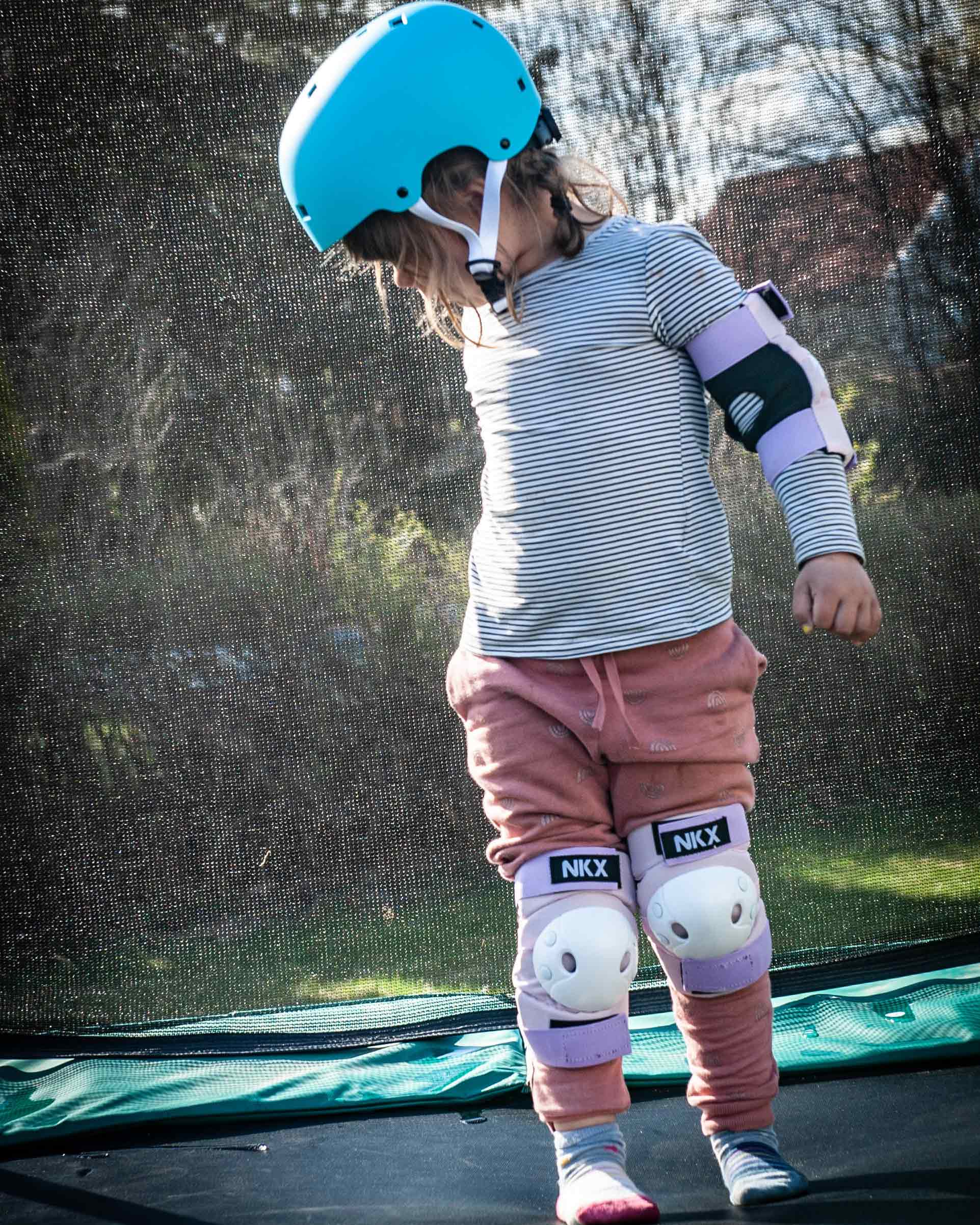 NKX Kids 3-Pack Pro Protective Gear - Ginocchiere, Gomitiere e Protezioni per Polsi