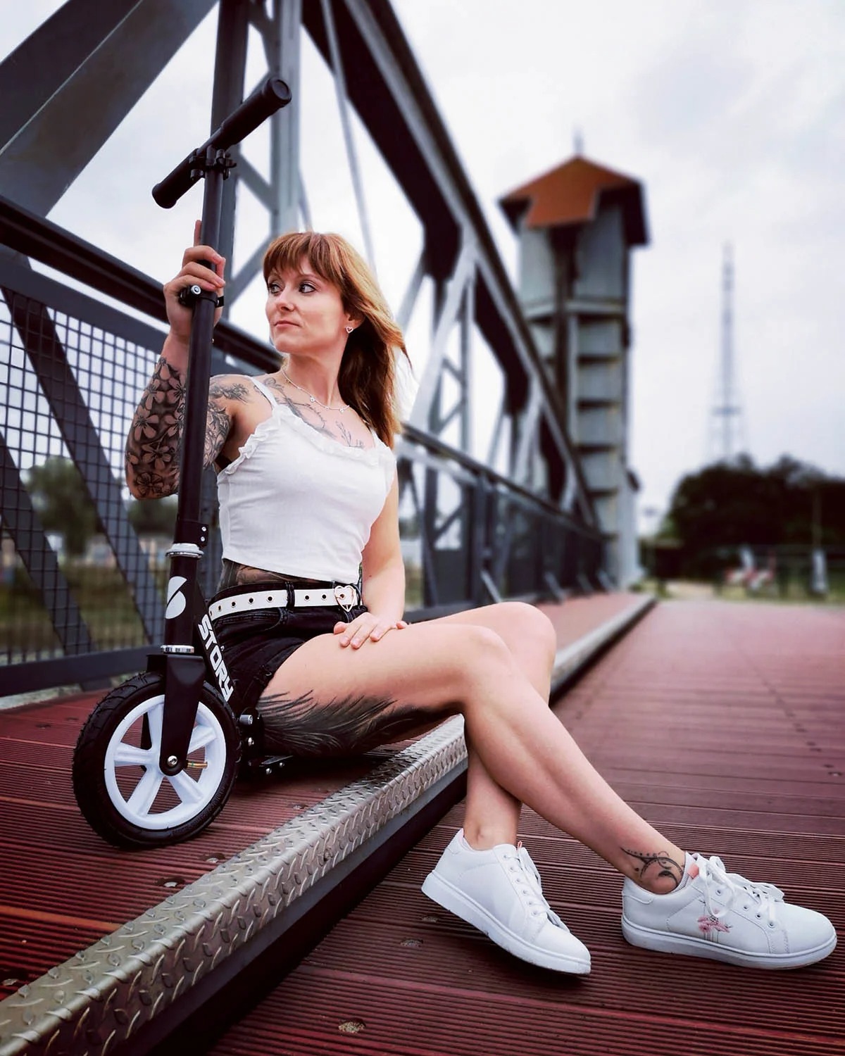 Story Civic Comfort Air-wheels Scooter Pieghevole