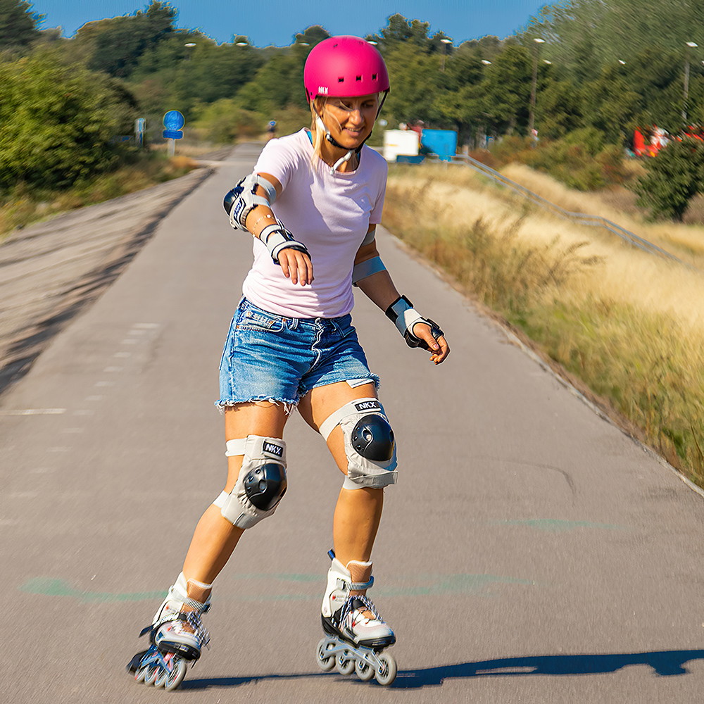 Inline Skates Story Division