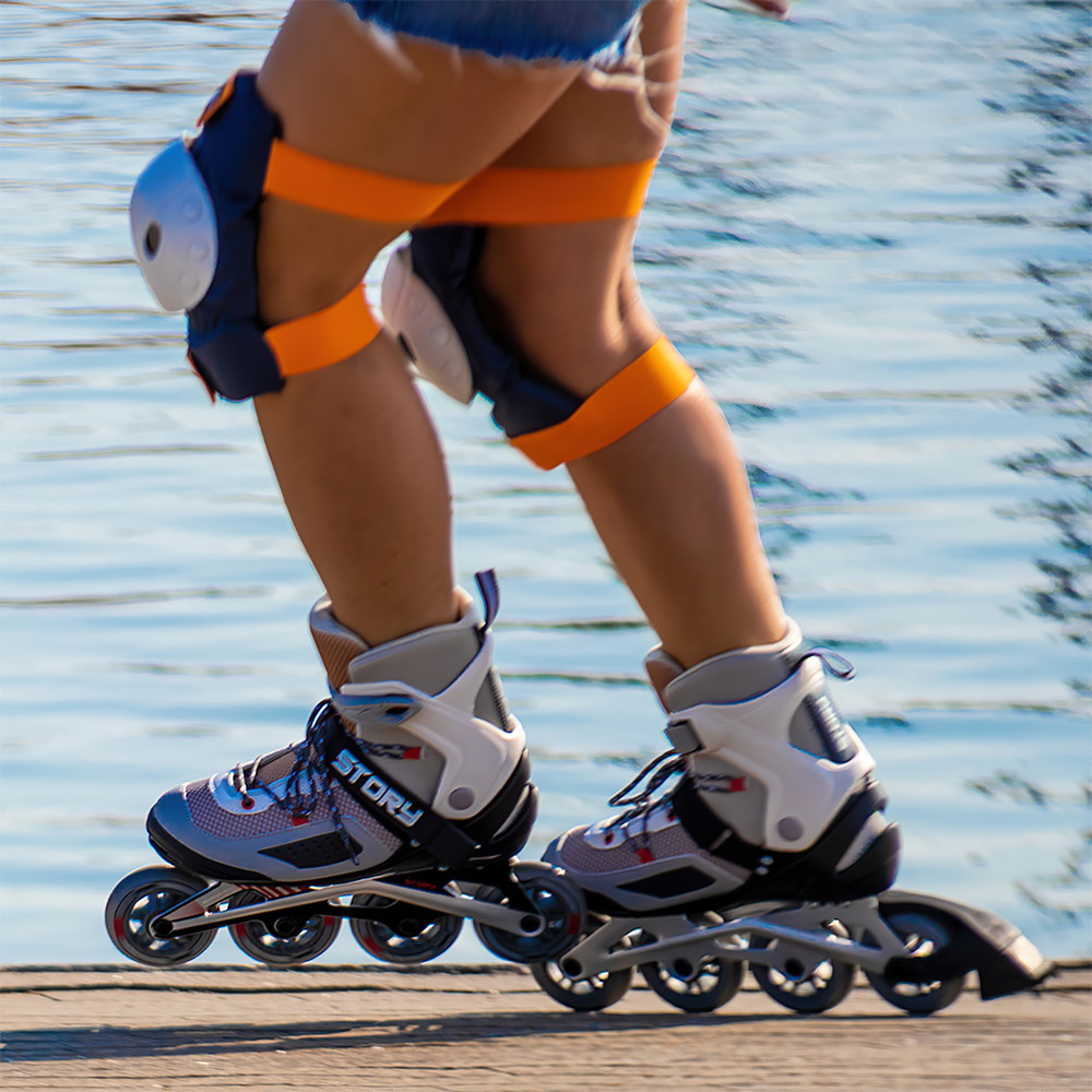 Inline Skates Story Division