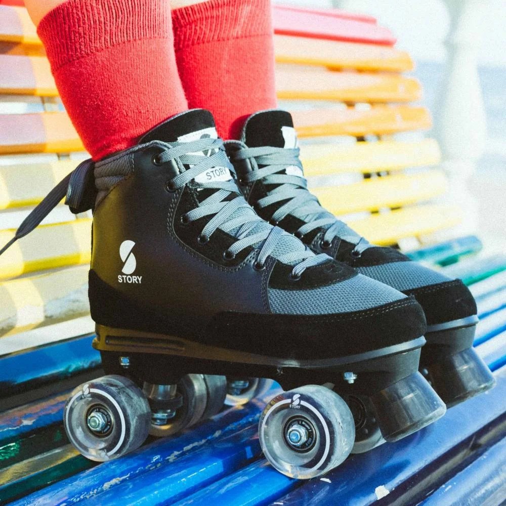 Quad Skates Story Duster