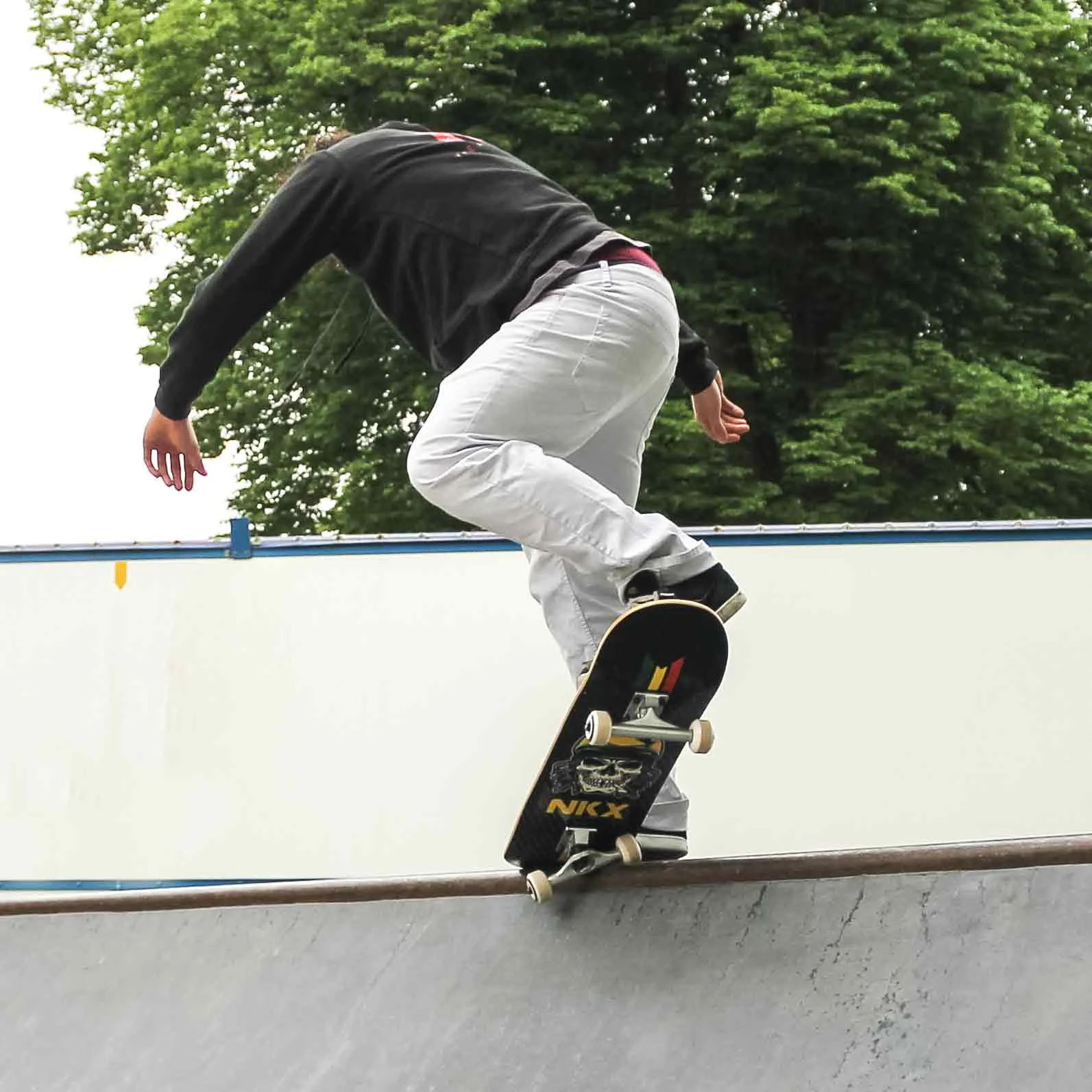 NKX Rasta Royal Skateboard