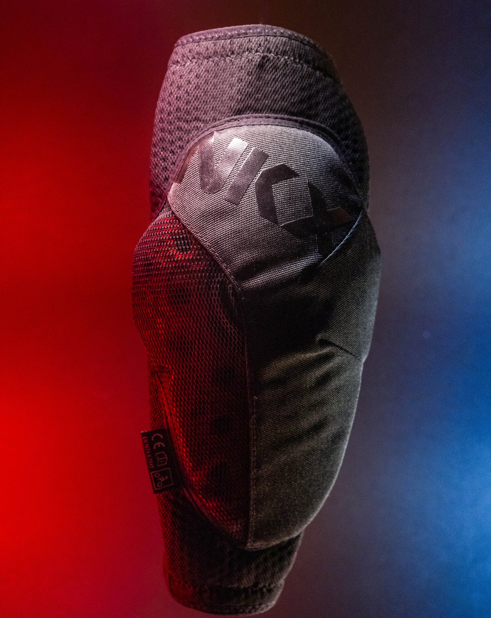 NKX Elite Ginocchiere