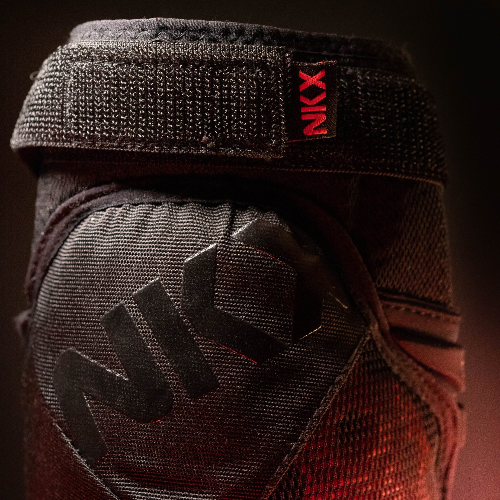NKX Elite Ginocchiere