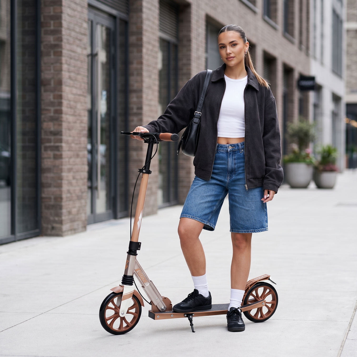 Story GlideX Elite Scooters Commuter Pieghevole – sospensione e freno a mano
