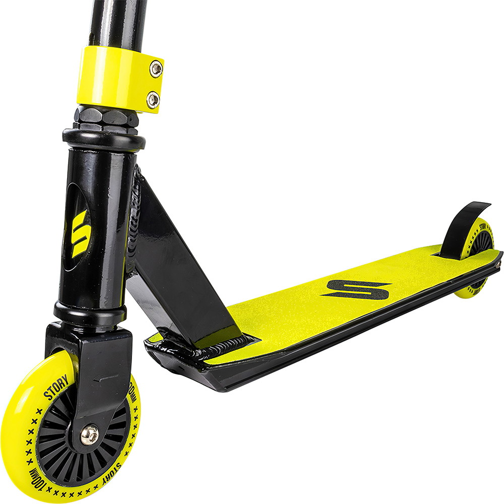 Story Outlaw Stunt Scooter